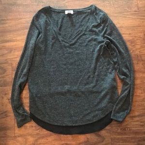 Long sleeve top 💜 5 for $25
